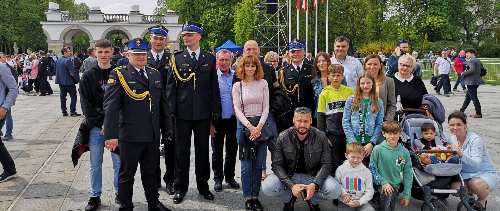 W gronie rodziny i kolegów 