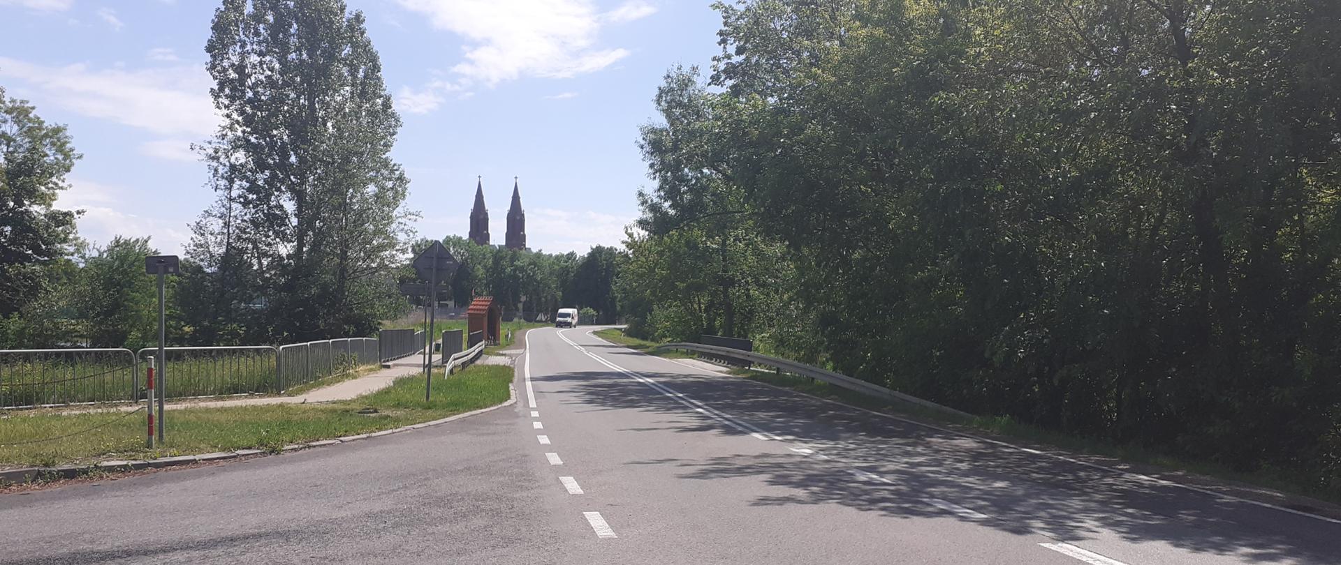 DK79 pomiędzy Garbatką a Wilczowolą