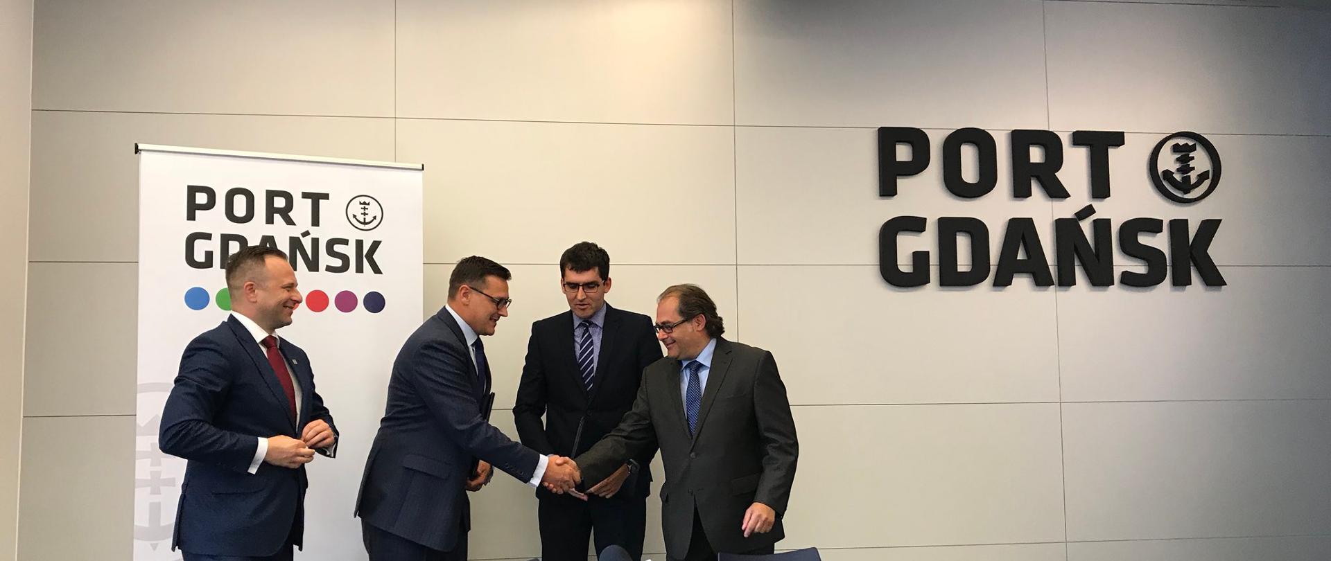 Podpisanie umowy na studium wykonalności zagospodarowania Drogi Wodnej rzeki Wisły