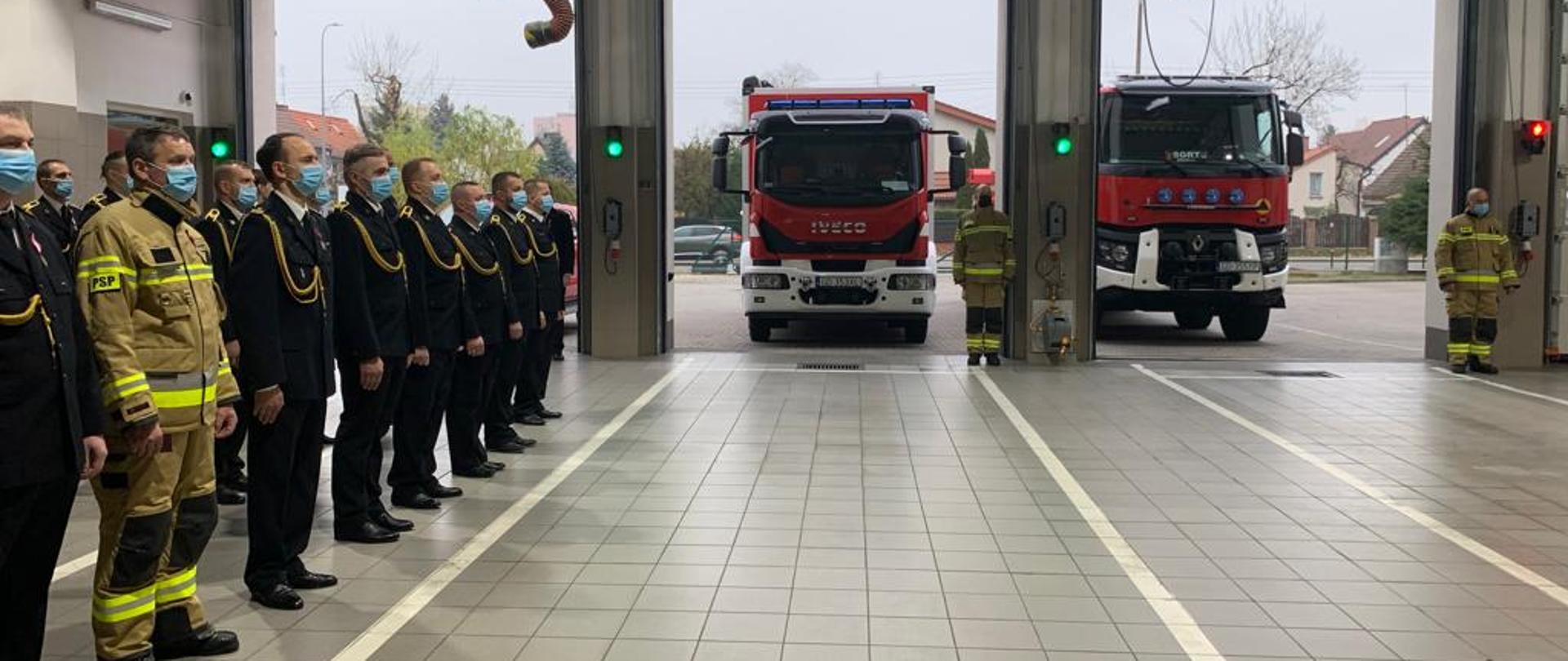 uroczysta zbiórka z okazji 103. rocznicy Odzyskania przez Polskę Niepodległości. 