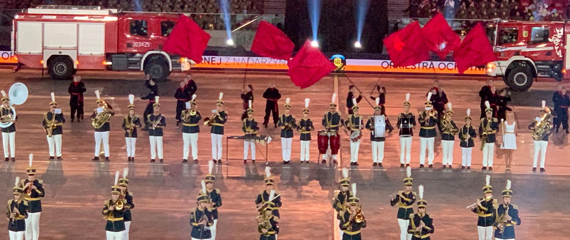 Orkiestra podczas występu.