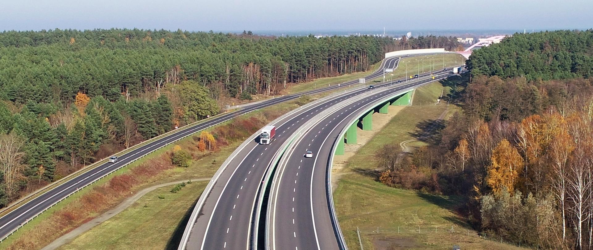 Estakada drogowa w ciągu drogi S3