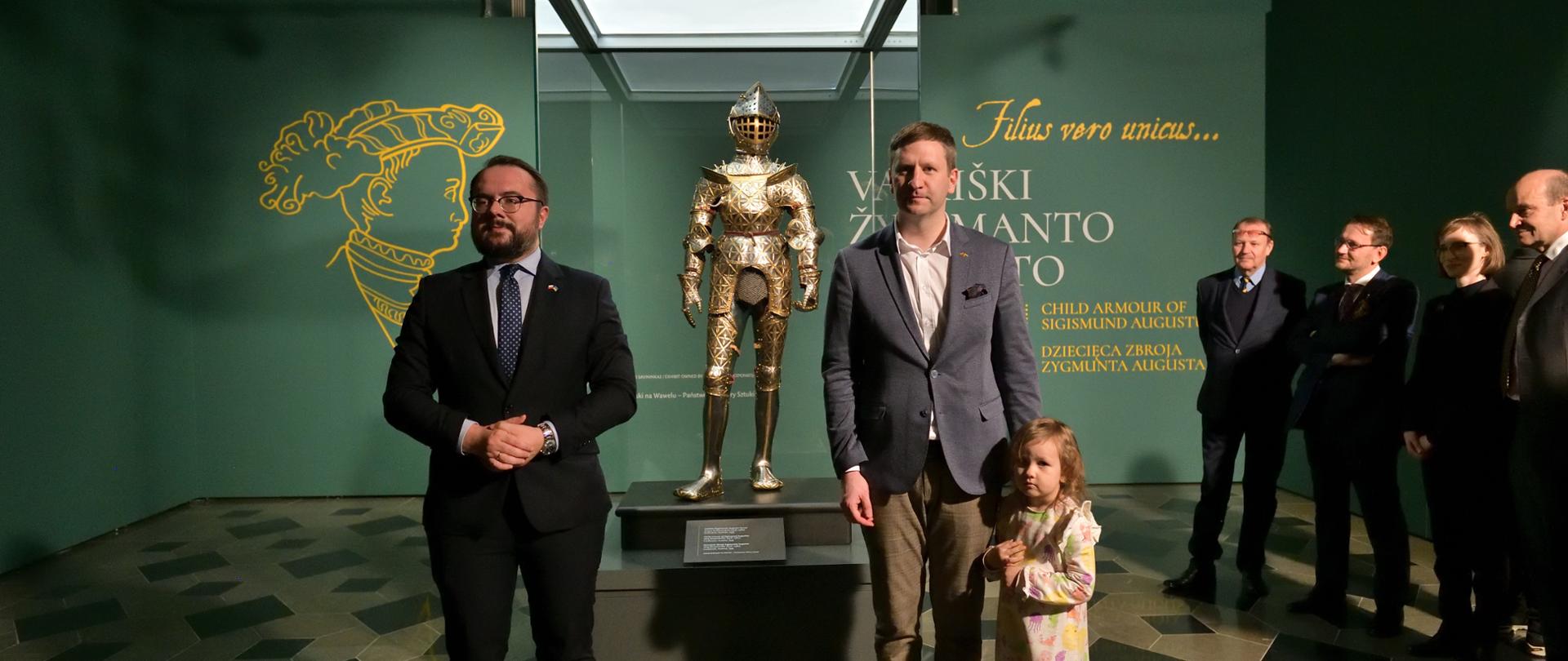 Paroda „Vaikiški Žygimanto Augusto šarvai“