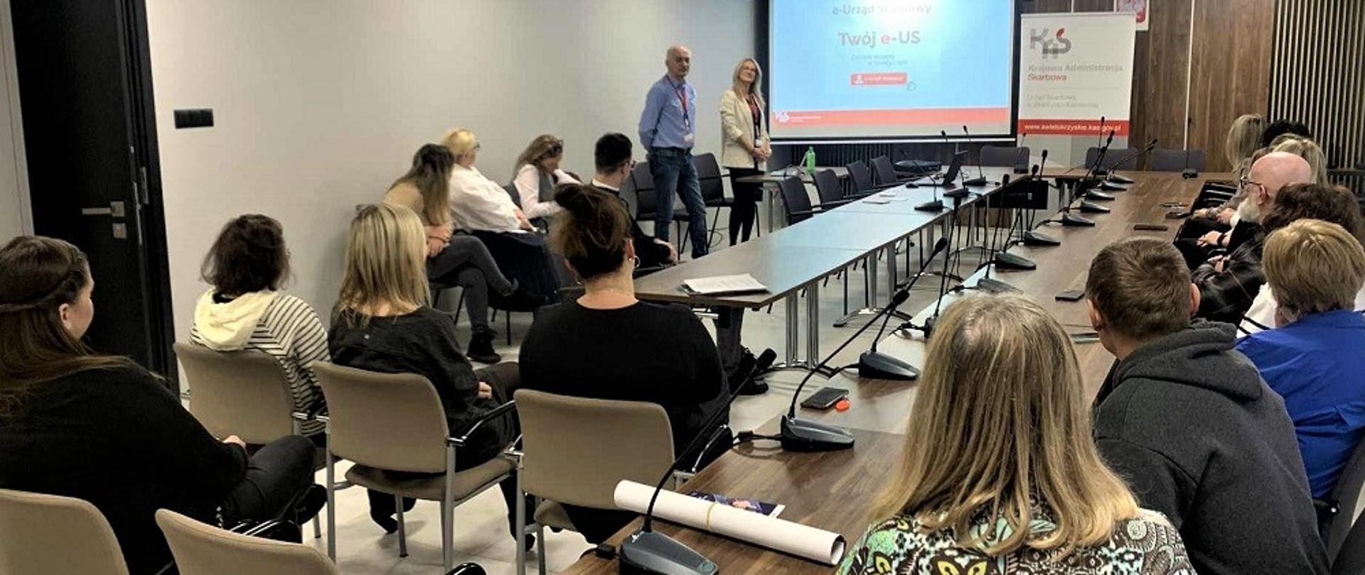 Spotkanie informacyjne z udziałem ekspertów Urzędu Skarbowego w Skarżysku-Kamiennej