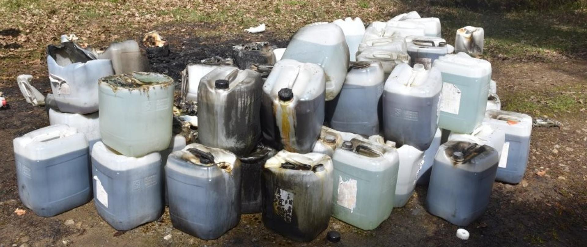 Odpady w miejscowości Goliszowiec w powiecie stalowowolskim. 