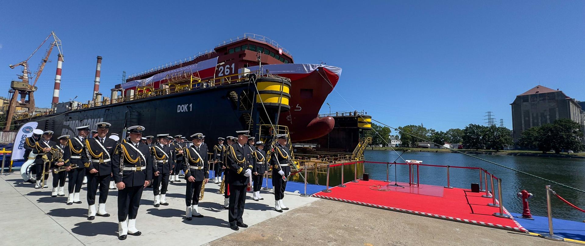 1 lipca 2025 r. na terenie stoczni Remontowa Shipbuilding S.A. w Gdańsku, odbył się uroczysty chrzest i wodowanie ORP Jerzy Różycki - pierwszego z dwóch okrętów rozpoznania radioelektronicznego budowanych w ramach programu „Delfin”. W uroczystości udział wziął sekretarz stanu w MON Paweł Bejda. Fot. Krzysztof Niedziela/MON