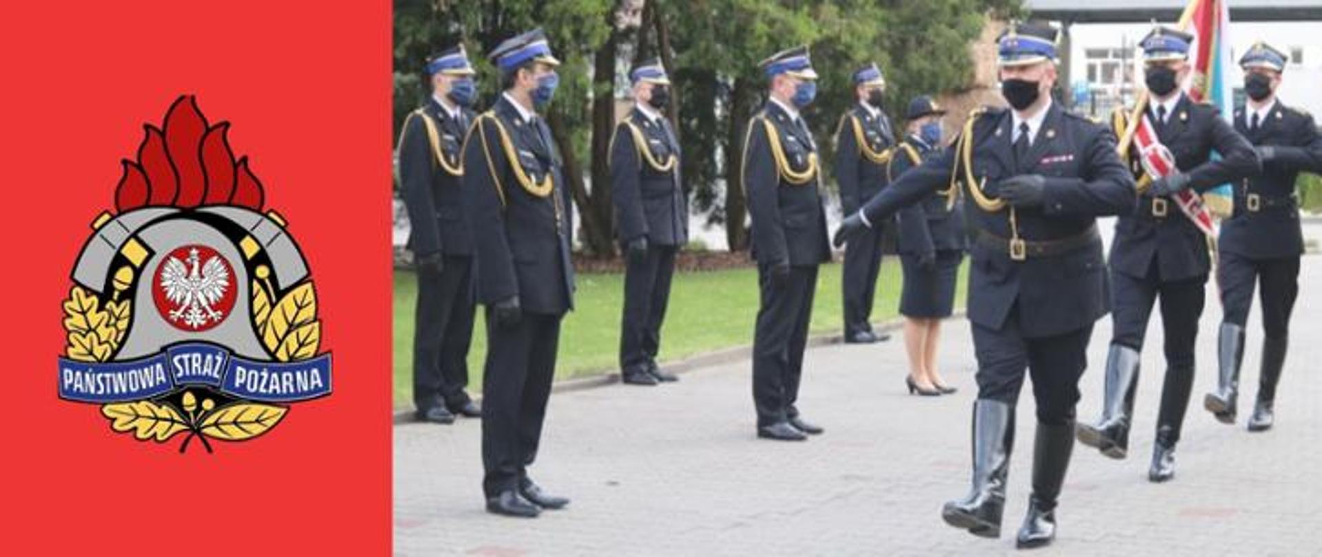 na zdjęciu funkcjonariusze podczas dnia strażaka z lewej strony logo PSP