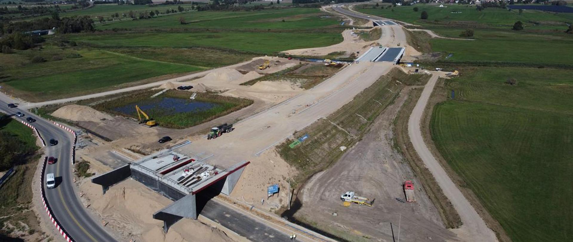 Widok na prace na drodze krajowej S19 w rejonie Fast