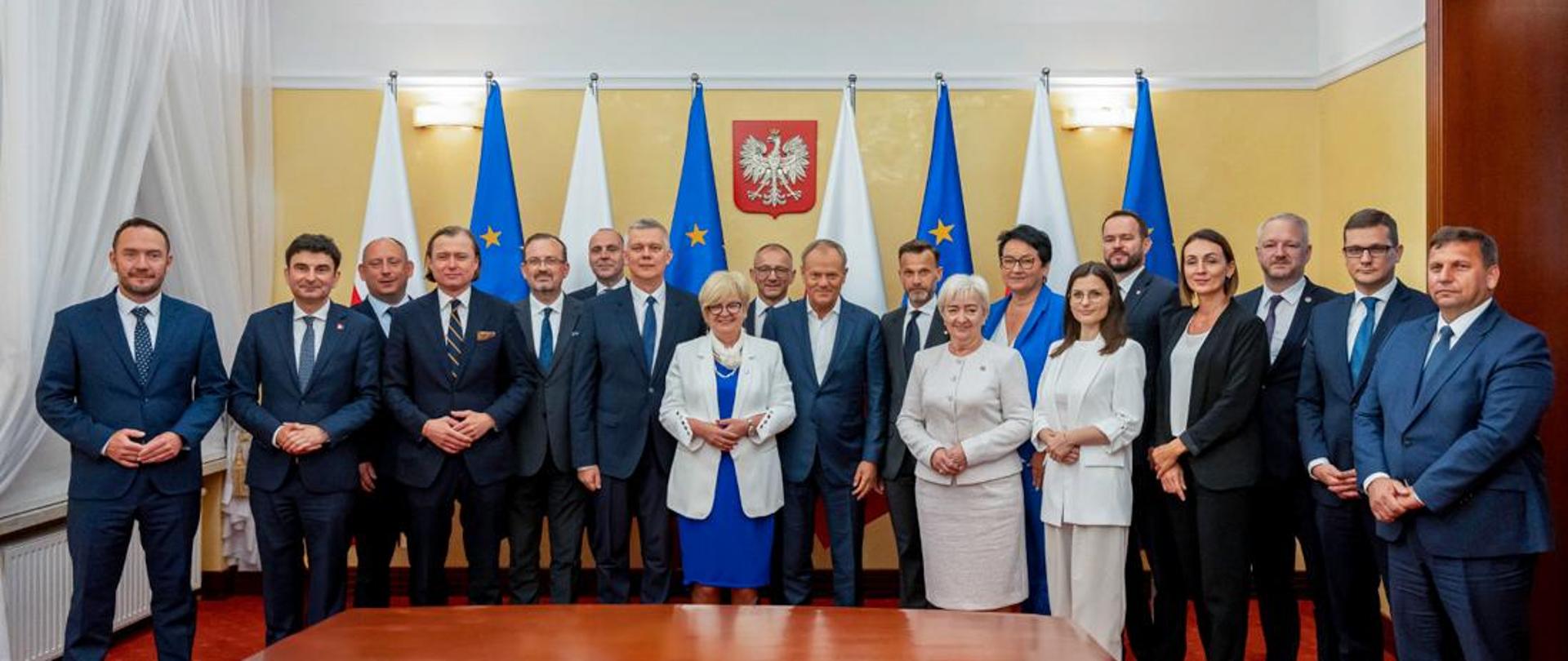 Narada premiera Donalda Tuska z wojewodami z udziałem ministra Tomasza Siemoniaka