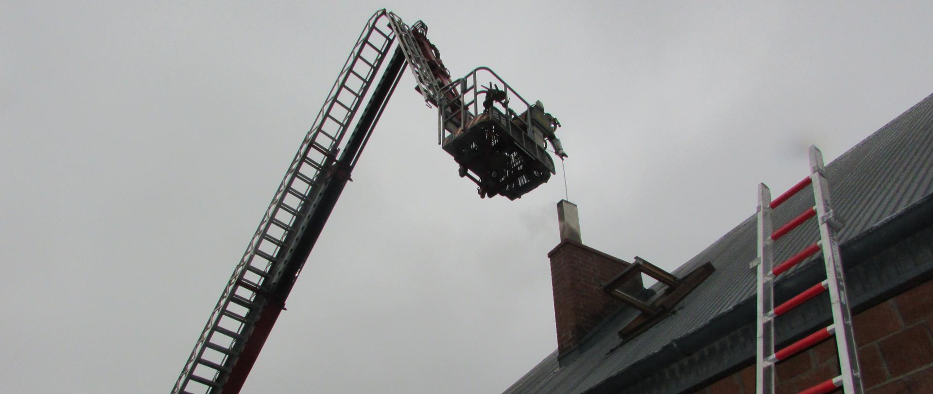 KOLEJNY POŻAR SADZY W POWIECIE