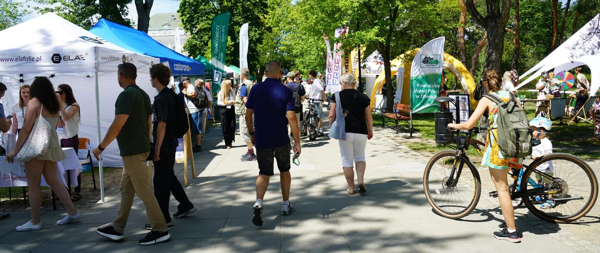 MUW na Targach Pracy i Przedsiębiorczości w Otwocku
