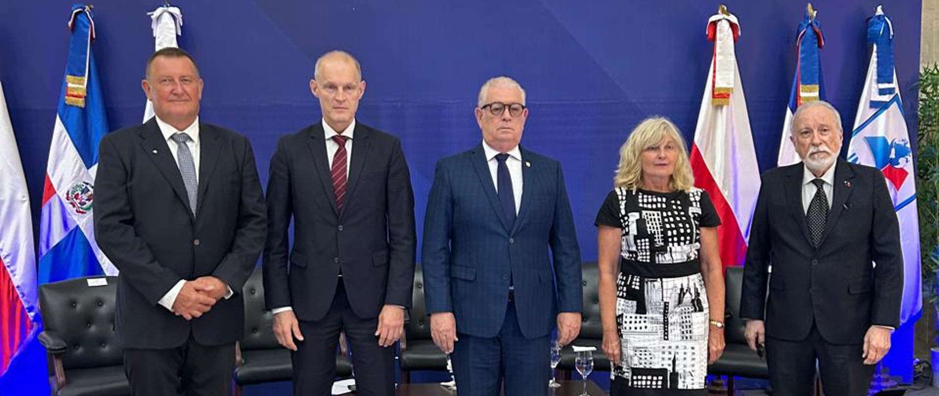 Consultas_Políticas_Polonia-Dominicana_22