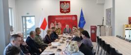 Sali Konferencyjnej Komendy Powiatowej PSP w Złotowie odbyło się posiedzenie Powiatowego Zespołu Zarządzania Kryzysowego 