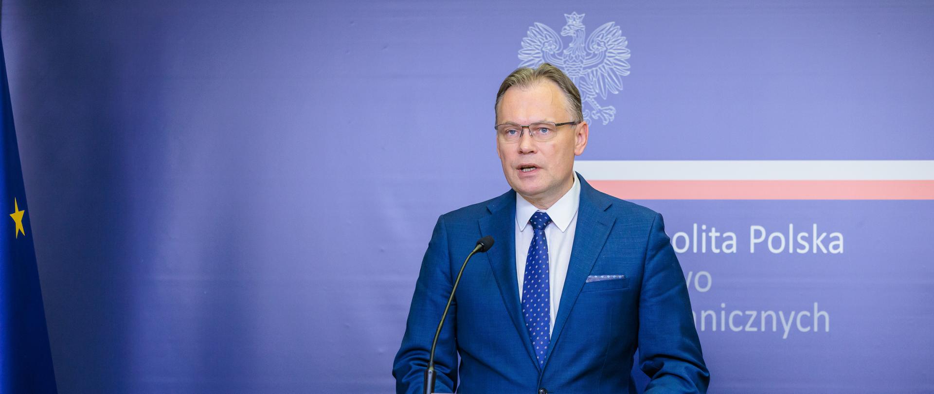 Deputy Minister Arkadiusz Mularczyk at the press conference 02.06.2023