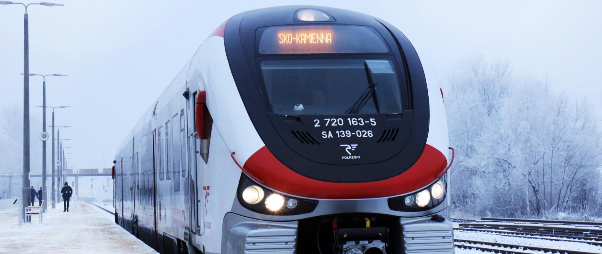 Po ponad 12 latach pociągi wróciły na linię kolejową nr 25 łączącą Łódź i Tomaszów Mazowiecki ze Skarżysko-Kamienną