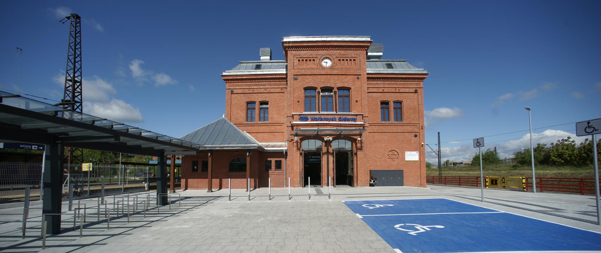Dworzec Wałbrzych Główny otwarty po modernizacji