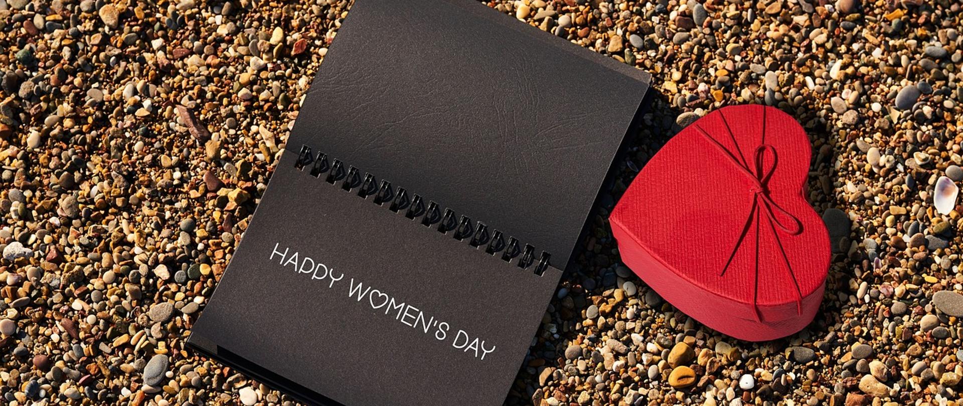 Życzenia Komendanta Powiatowego PSP w Ciechanowie z okazji Dnia Kobiet