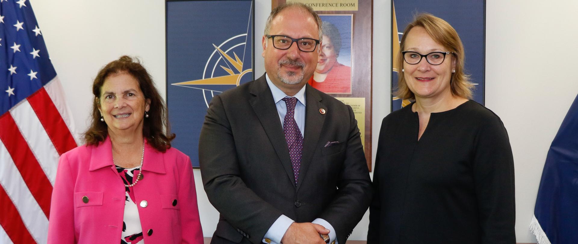 Head of the Foreign Service, Arkady Rzegocki, visits the United States