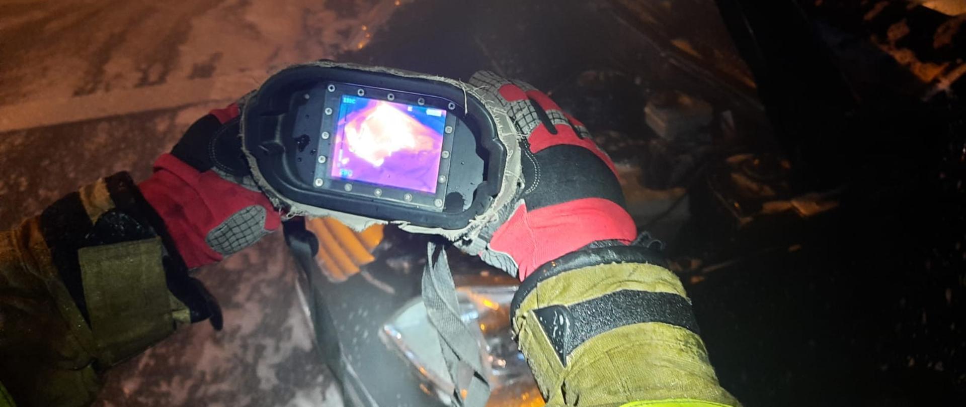 Pożar samochodu osobowego