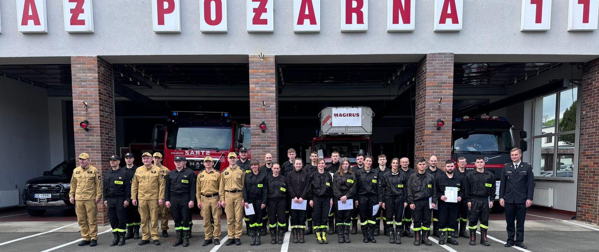 Zakończenie szkolenie podstawowego strażaków ratowników OSP powiatu kędzierzyńsko-kozielskiego. 