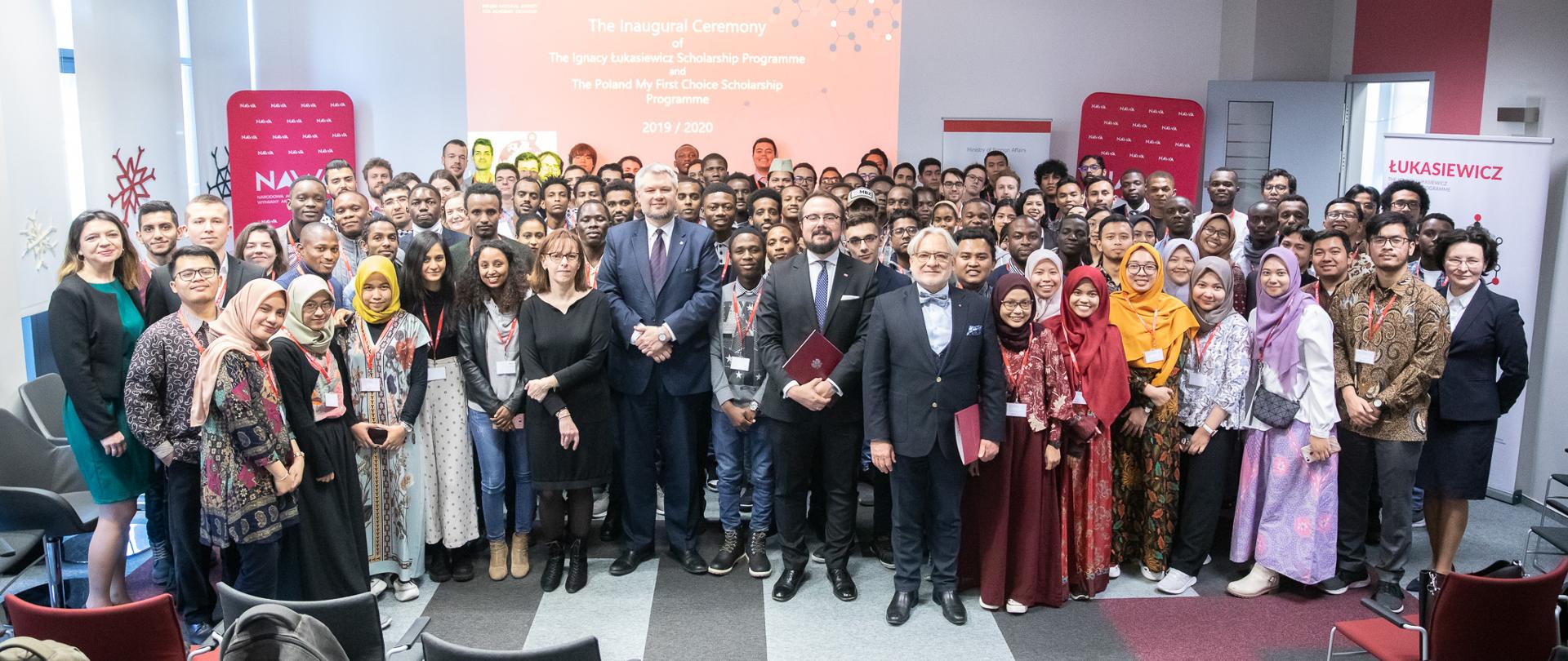 Wiceminister Paweł Jabłoński na inauguracji V edycji Programu Stypendialnego im. Ignacego Łukasiewicza