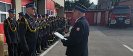 Uroczysta zbiórka z okazji pożegnania Dowódcy Jednostki Ratowniczo-Gaśniczej nr 1 „Centrum” kpt. Artura Spyra