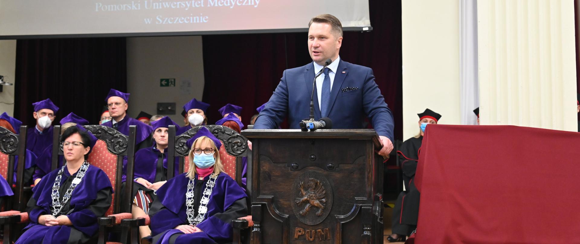 Inauguracja roku akademickiego 2021/2022 na Pomorskim Uniwersytecie Medycznym w Szczecinie z udziałem Ministra Edukacji i Nauki 