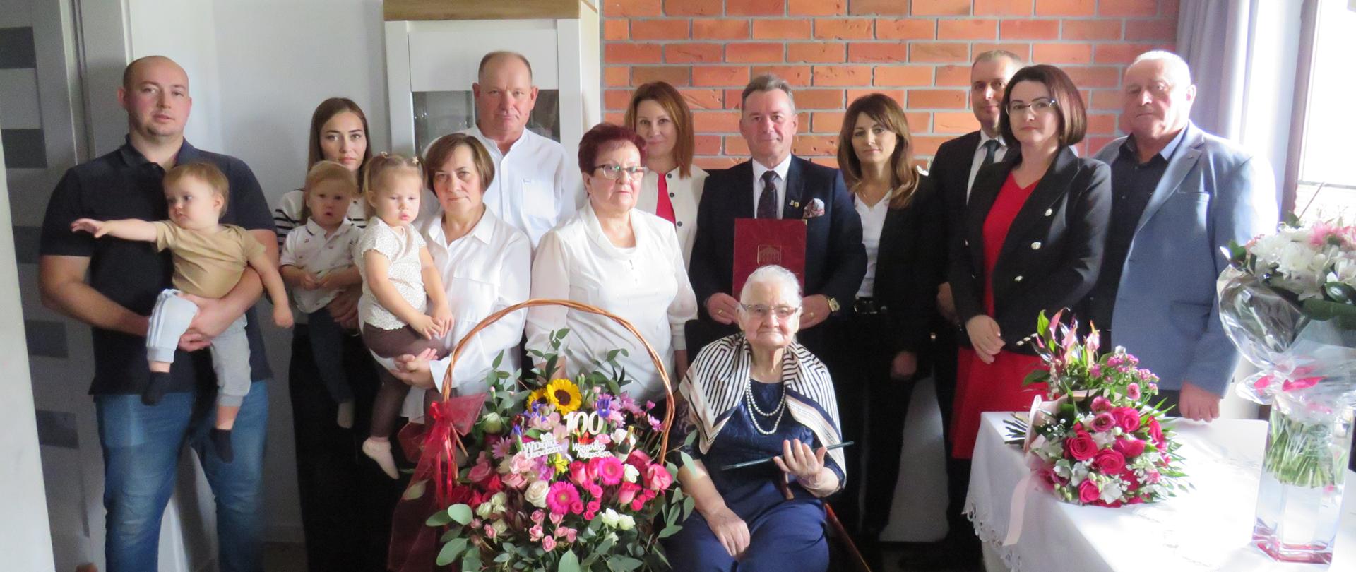 Pani Zofia z rodziną