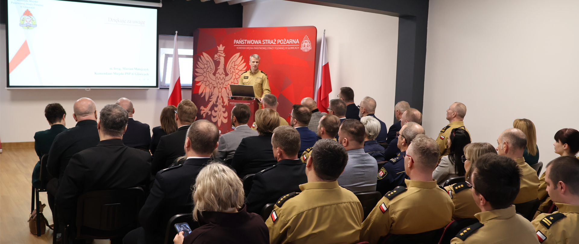 Wystąpienie Komendanta Miejskiego PSP w Gliwicach podczas narady