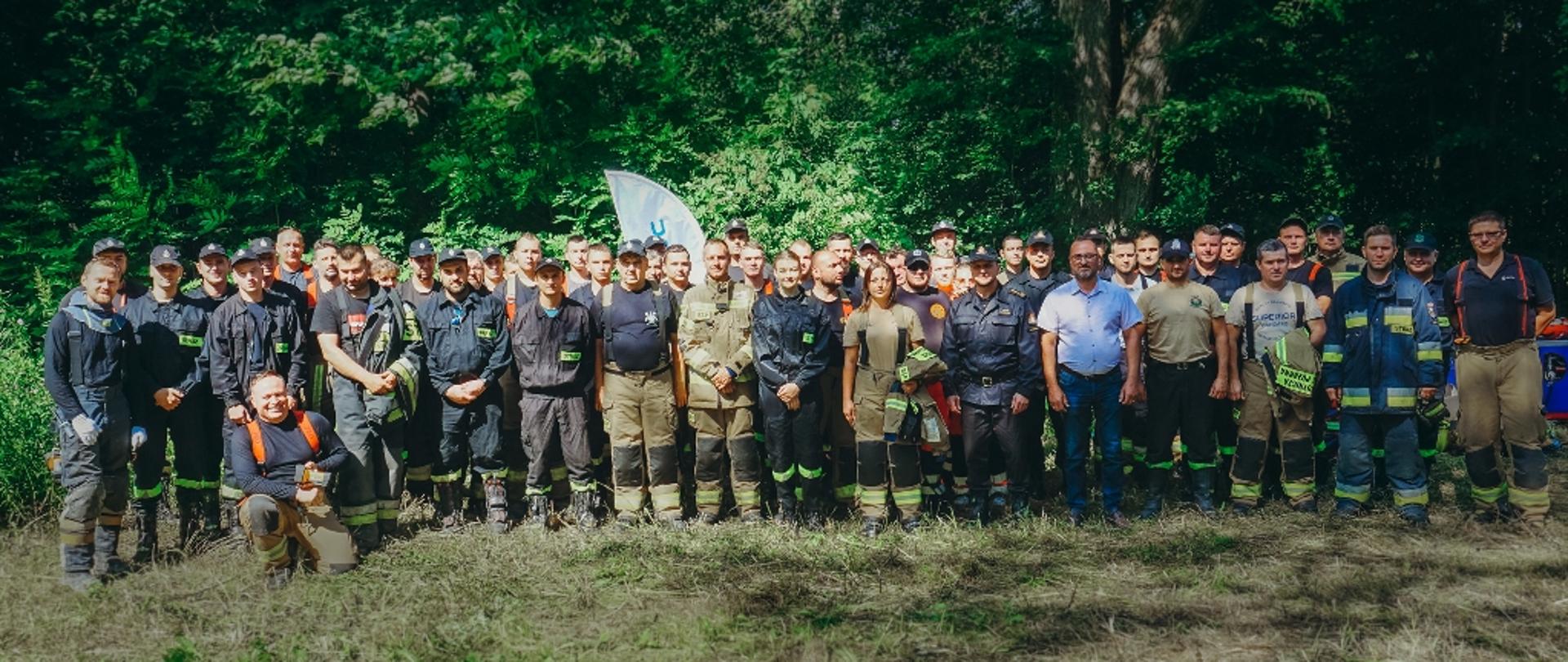 Ćwiczenia w gaszeniu pożarów wewnętrznych.