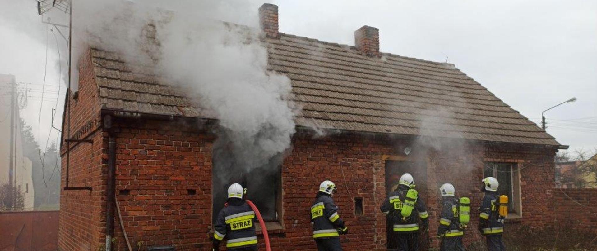 Pożar budynku mieszkalnego w Starej Obrze