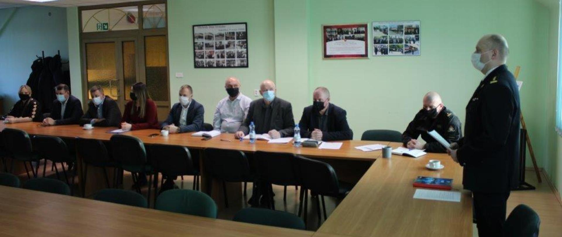 Komendant Powiatowy omawia założenia ustawy