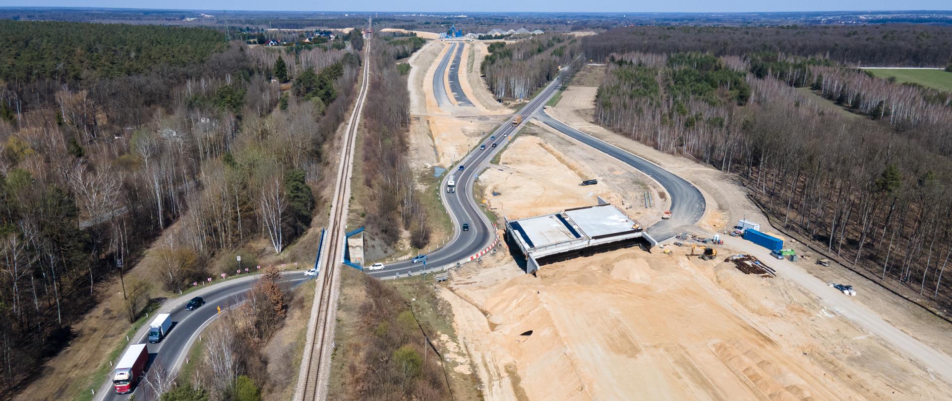 Budowa S19 Lubartów - Lublin. Wiadukt w Wandzinie