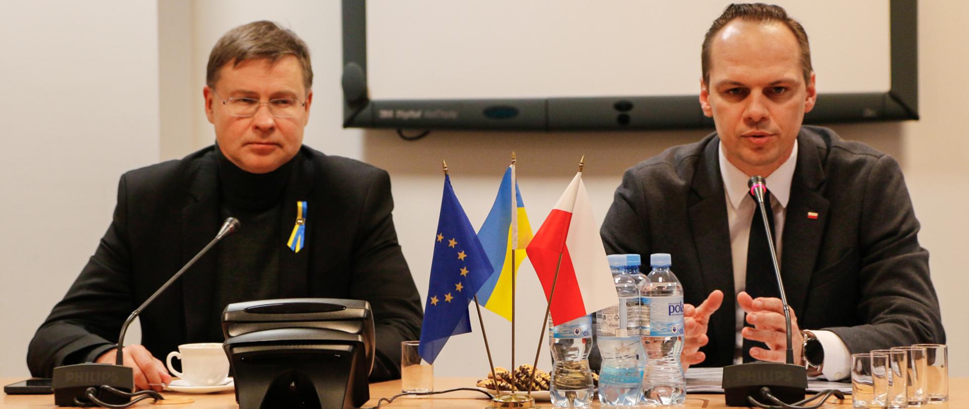 Korytarze solidarności między UE a Ukrainą