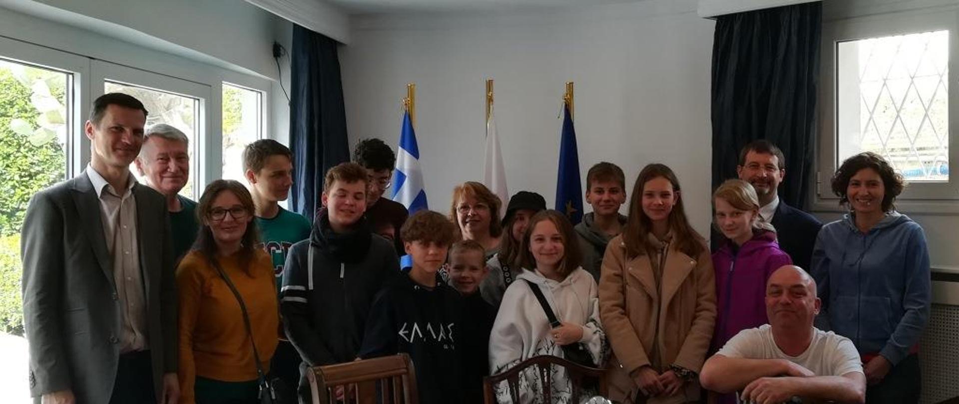 Wizyta krakowskich uczniów w ambasadzie