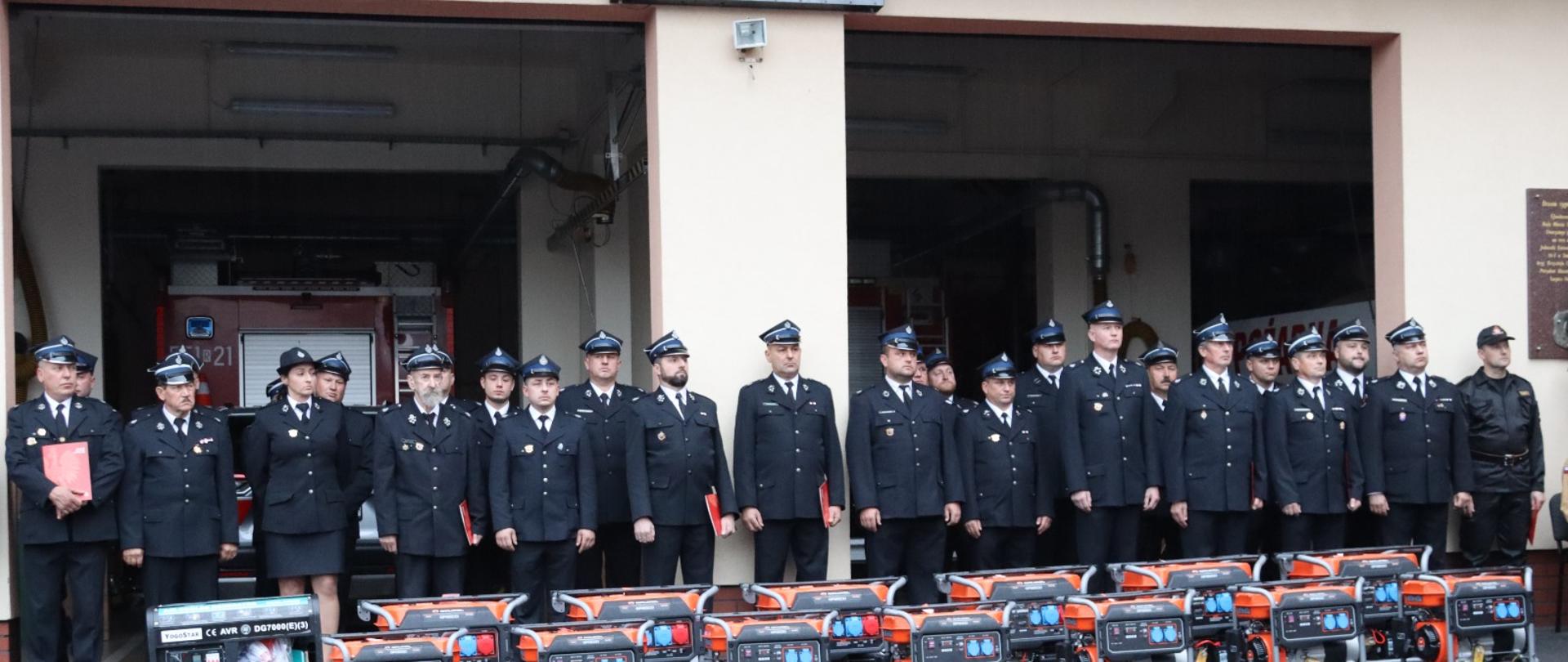 Przekazanie agregatów prądotwórczych jednostkom OSP 