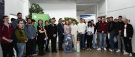 Zdjęcie grupowe uczestnicy spotkania oraz dyrekcja Wojewódzkiego Inspektoratu