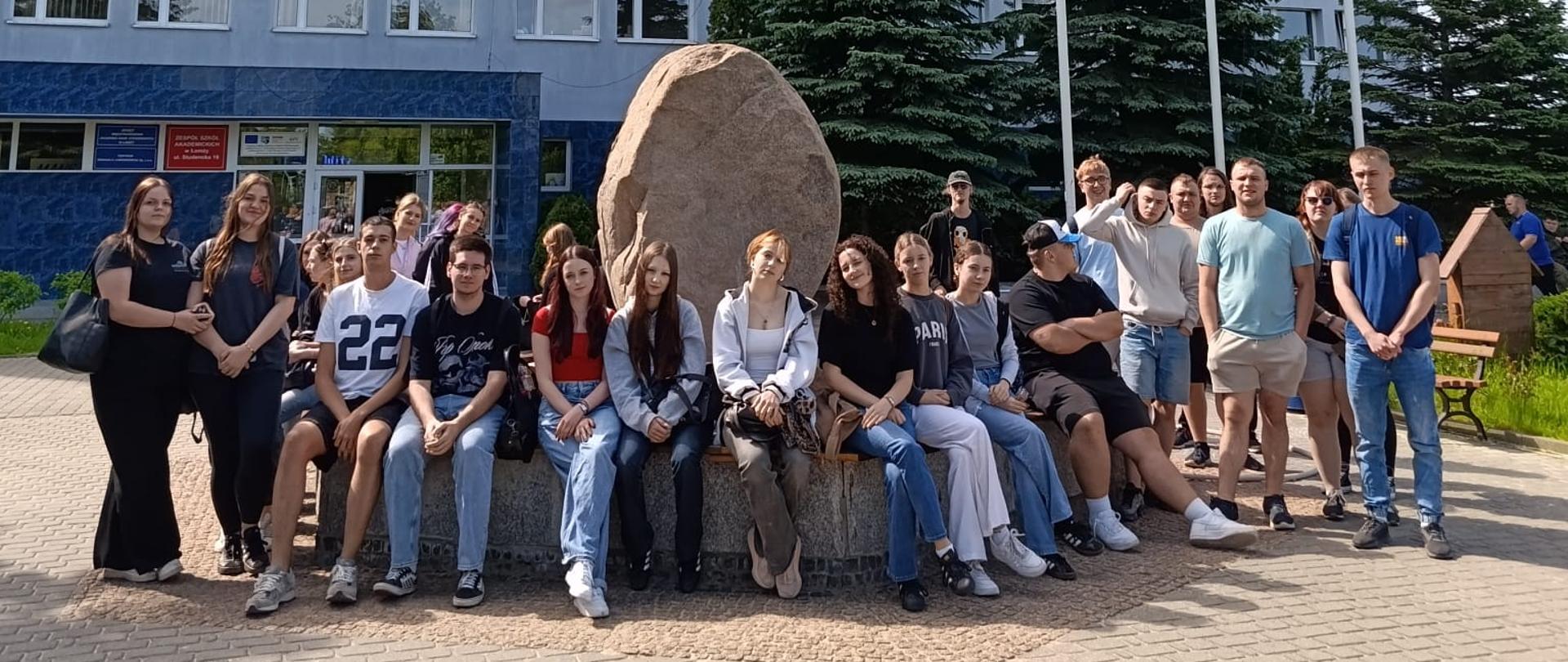 Wyjazd edukacyjny na Dzień Otwarty MANS w Łomży