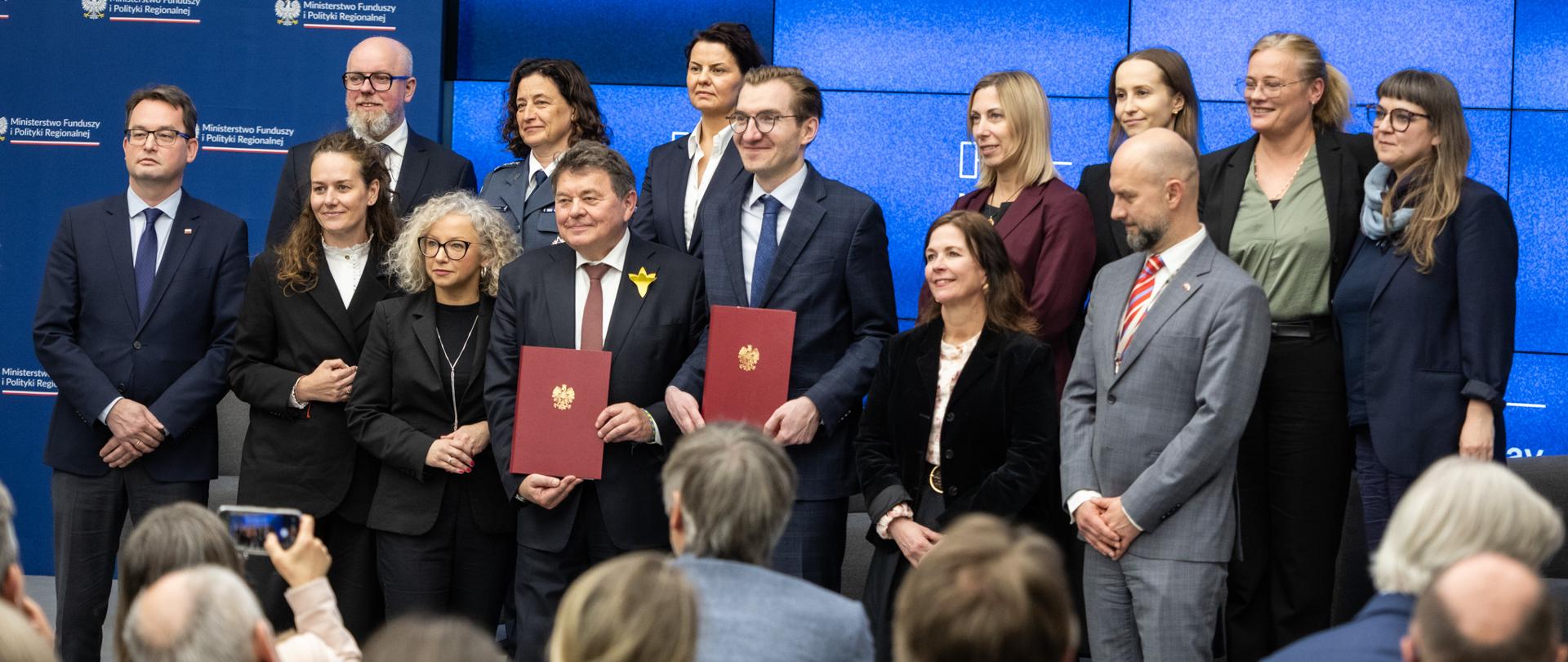 Sygnatariusze, beneficjenci i operatorzy podpisanej umowy w ramach Funduszy Norweskich i EOG