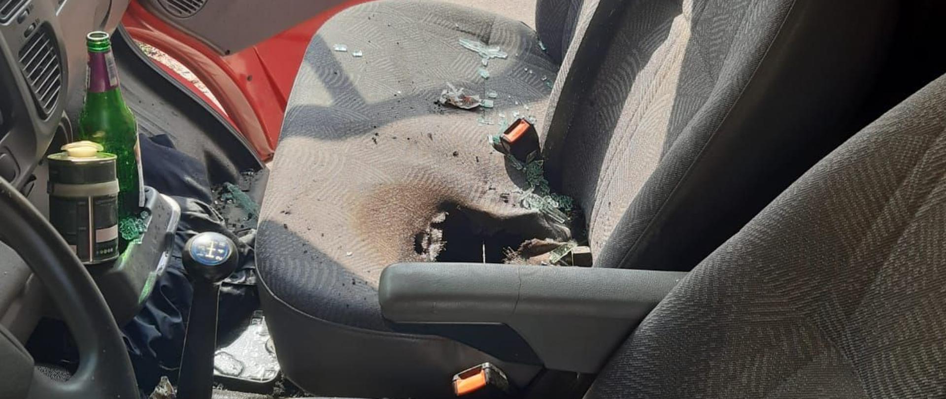 NOWY TOMYŚL – POŻAR SAMOCHODU DOSTAWCZEGO