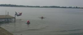Kursant podczas skoku do wody