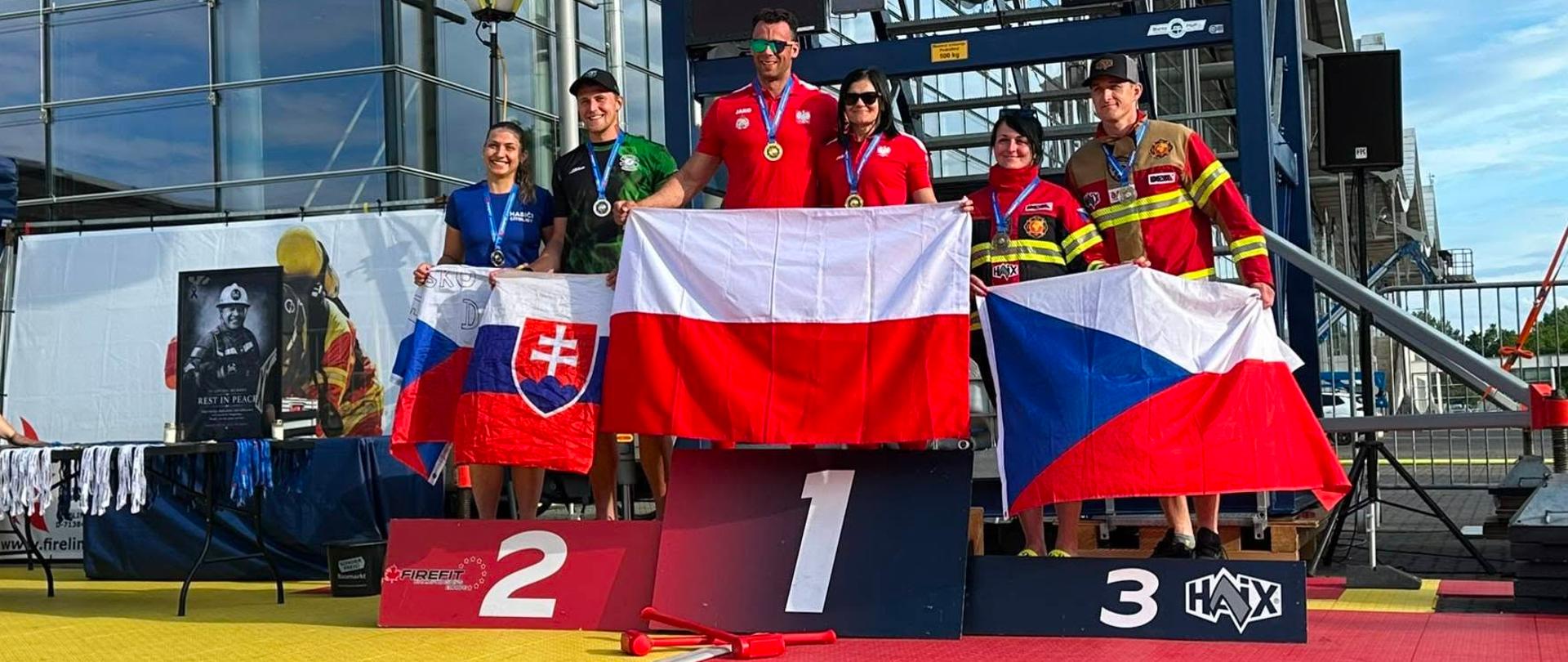 Wielkopolscy strażacy z sukcesami podczas Mistrzostw Europy FireFit w Hanowerze