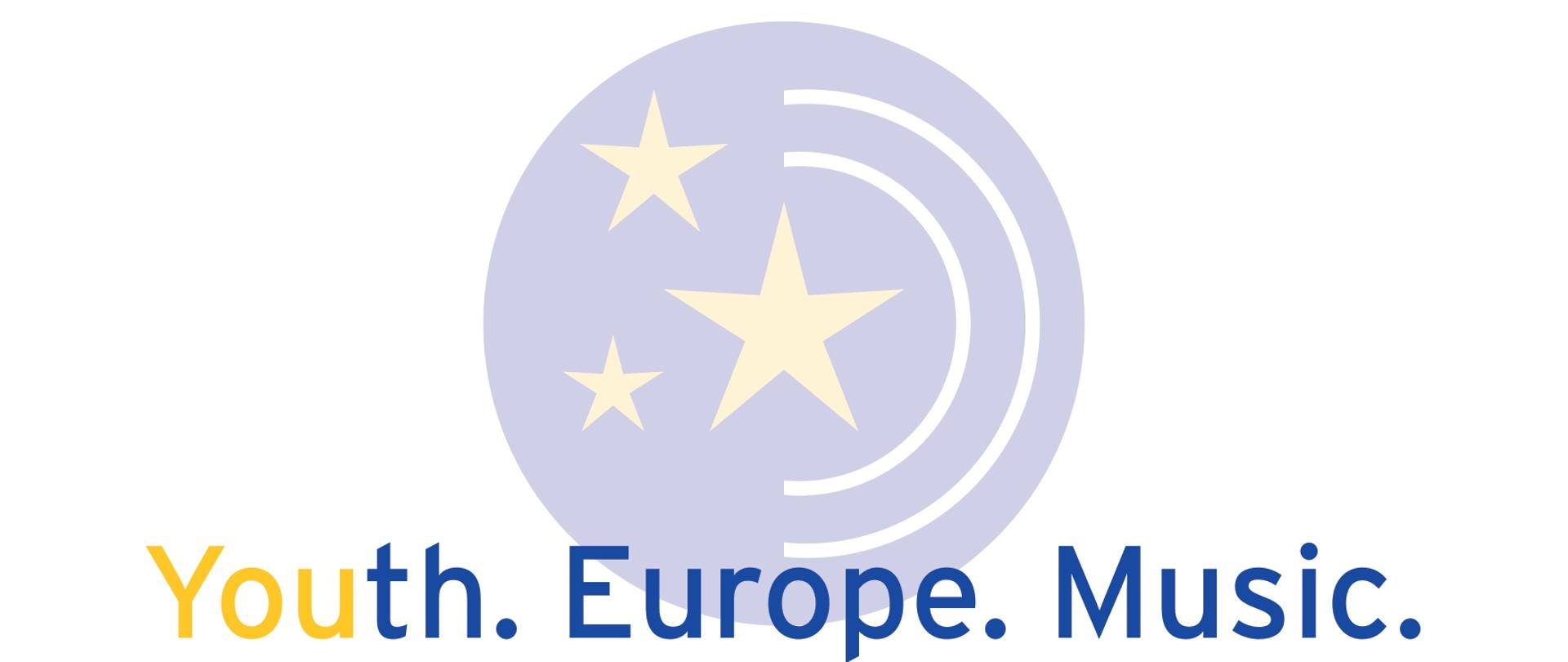 Na plakacie widać wiele logotypów. Główny tekst to: " Na pamiątkę zakończenia II wojny światowej"