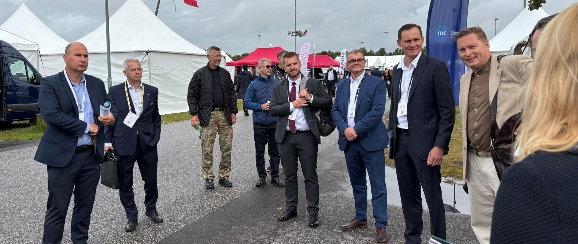 Participants of a business mission visiting exhibitors’ stands during DALO Industry Days in Herning.