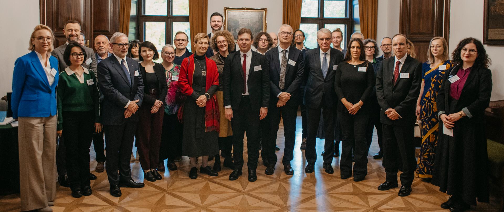 Zdjęcie grupowe laureatów Polskiej Nagrody im. Sérgio Vieira de Mello 2026