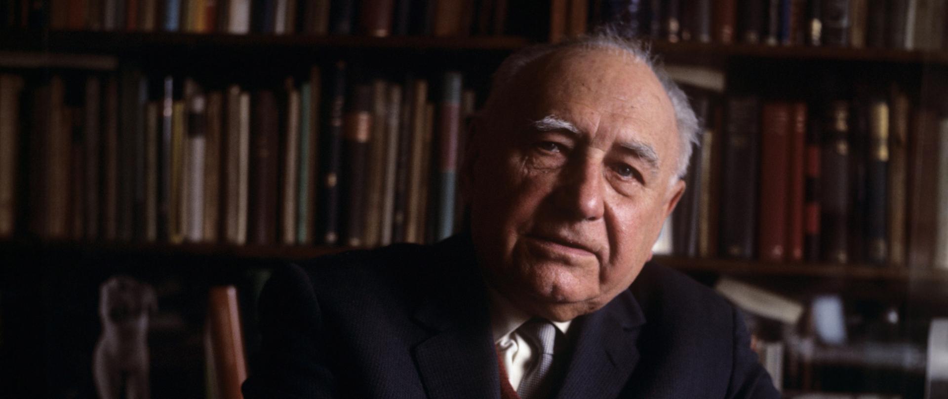 Kraków lata 60. Filozof, przedstawiciel fenomenologii polskiej, estetyk, profesor Roman Ingarden.
gr
PAP/Irena Jarosiñska
