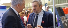 Polski Cukier - minister zwiedza wystawę