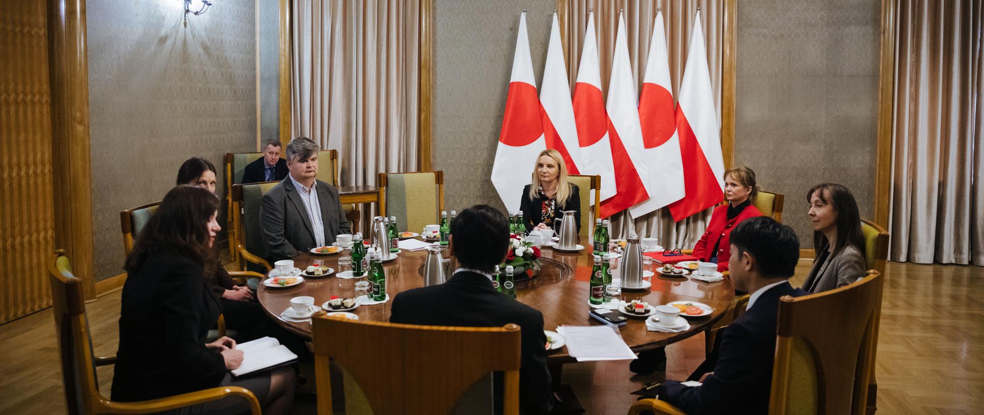 Spotkanie min. Ścigaj z ambasadorem Japonii.