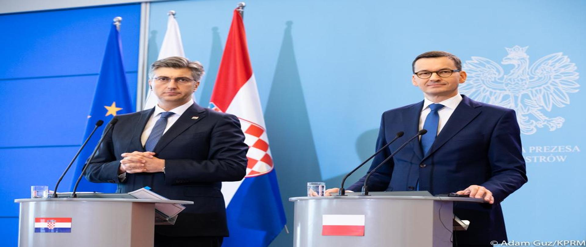 Premier Andrej Plenković i premier Mateusz Morawiecki podczas konferencji prasowej. 