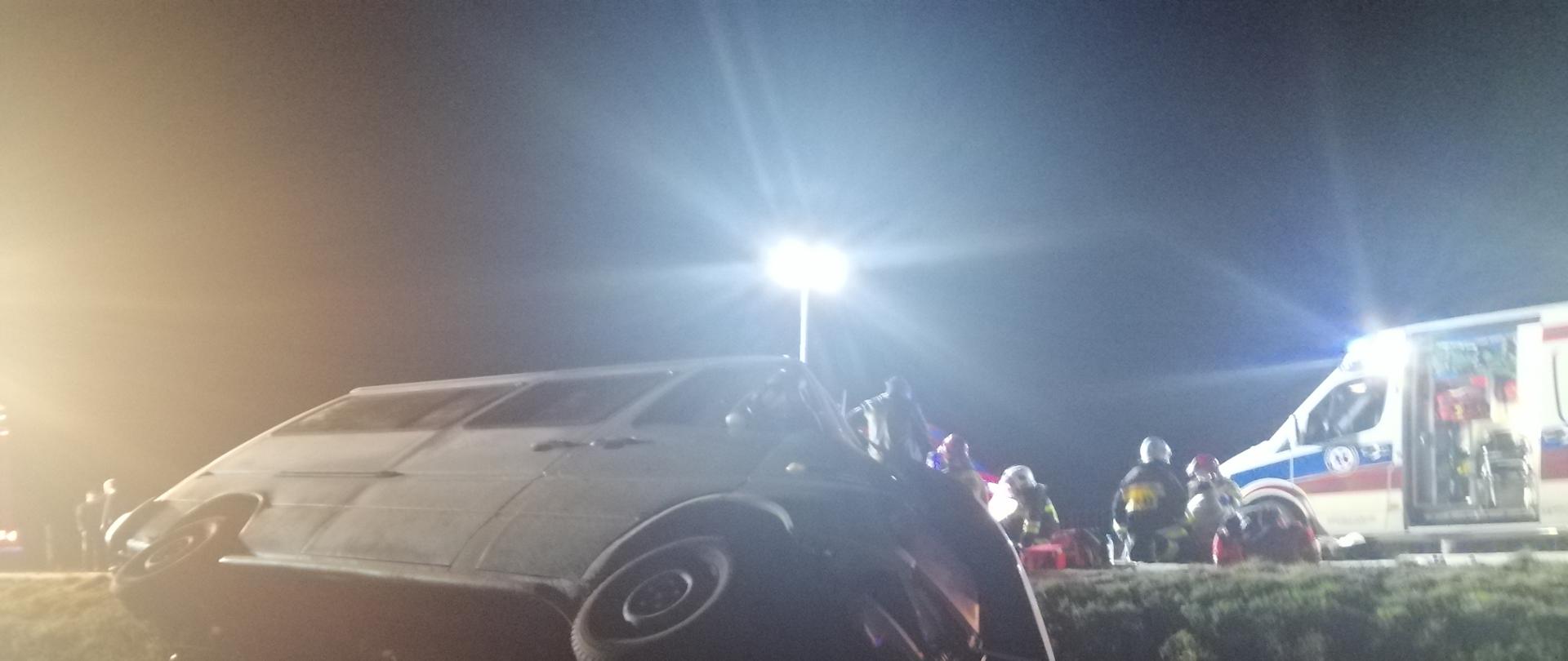 Śniaty - wypadek busa